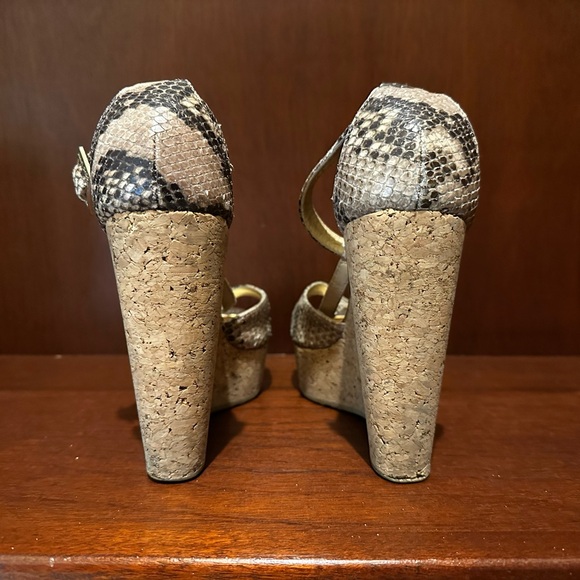 Jimmy Choo Python T-Strap Wedge
Sandals - Picture 4 of 9